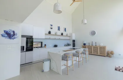 Luxusvilla in Kamala mit 6 Schlafzimmern und Meerblick zur Miete