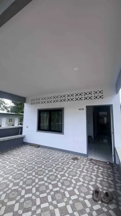 Casa de un piso con 2 dormitorios y 1 baño en alquiler en Rawai