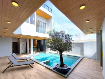 Luxury 4-Bedroom Pool Villa in Saiyuan, Rawai, Phuket