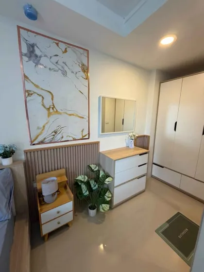 คอนโดมุม 1 ห้องนอน วิวสระว่ายน้ำ ใกล้ชายหาดไม้ขาว