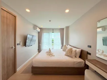 Spacious 2-Bedroom Condo for Rent at Space Cherngtalay