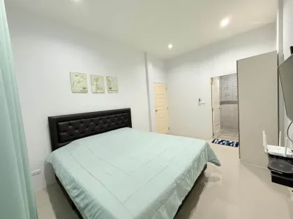 คอนโด 2 ห้องนอน 2 ห้องน้ำ ที่ The Rich Nayai ในฉลอง ภูเก็ต