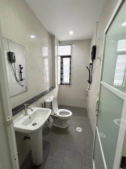 บ้านเช่า 3 ห้องนอน 2 ห้องน้ำ ที่ Si Suchart Grand View 5, ราไวย์