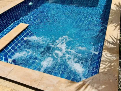 Privatvilla mit Pool und 3 Schlafzimmern zur Miete in Rawai, Phuket