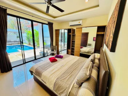Privatvilla mit Pool und 3 Schlafzimmern zur Miete in Rawai, Phuket