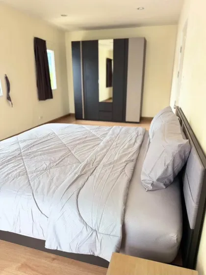 Villa 3 Chambres, 2 Salles de Bain à Louer à Passorn Village, Kathu-Patong