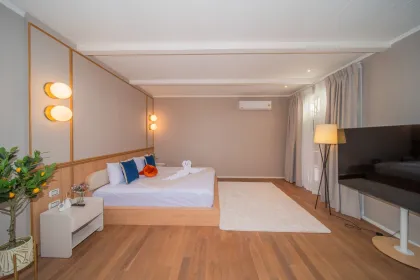 Absolute Beachfront Luxury Villa for Rent in Rawai, Phuket