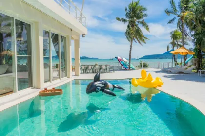 Absolute Beachfront Luxury Villa for Rent in Rawai, Phuket