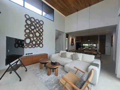 Nueva villa de lujo con piscina 4 habitaciones en alquiler | Mascotas permitidas