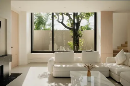 Villa Privée Spacieuse de 4 Chambres avec Piscine à Chalong