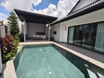 Villa de esquina con piscina nueva en alquiler en Thalang, Phuket