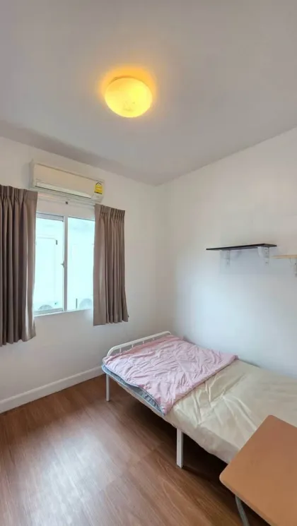 Casa en alquiler con 3 dormitorios y 2 baños en Habitown Kohkaew Phuket
