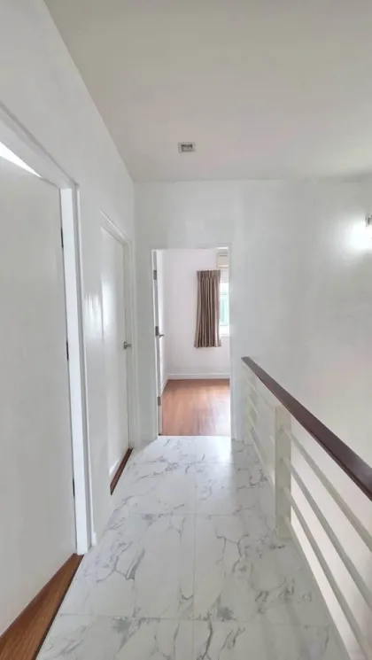 Casa en alquiler con 3 dormitorios y 2 baños en Habitown Kohkaew Phuket
