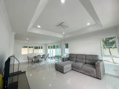 Villa de 3 habitaciones y 3 baños en alquiler en Supalai Garden Ville, Rawai