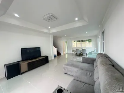 Villa de 3 habitaciones y 3 baños en alquiler en Supalai Garden Ville, Rawai