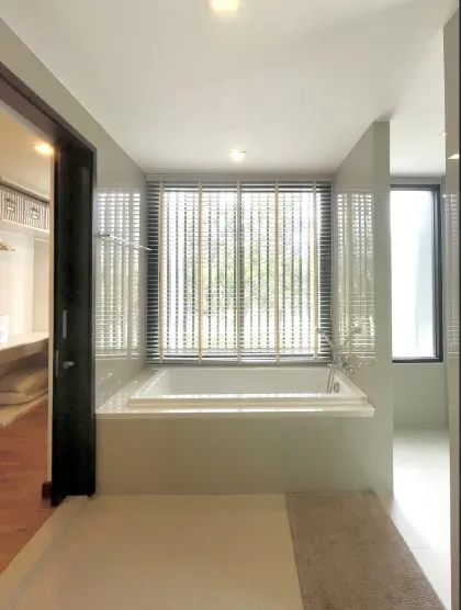 Laguna Park1 Villa – 4 Schlafzimmer, 5 Bäder zur Miete