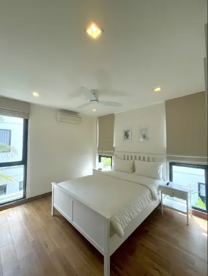 Laguna Park1 Villa – 4 Schlafzimmer, 5 Bäder zur Miete