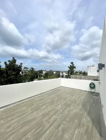 Laguna Park1 Villa – 4 Schlafzimmer, 5 Bäder zur Miete