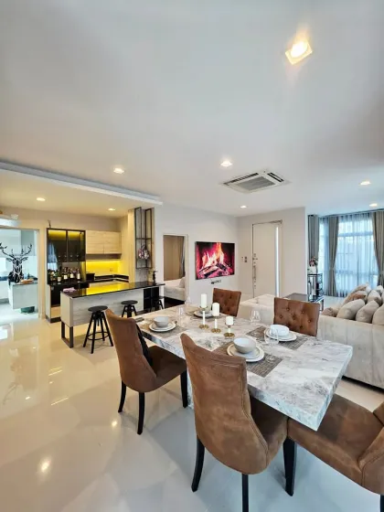 บ้านให้เช่า 4 ห้องนอน 5 ห้องน้ำ ที่สีวลี รัษฎา ภูเก็ต