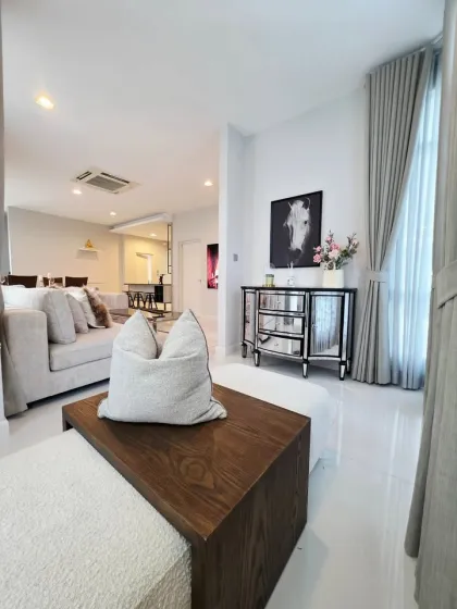 บ้านให้เช่า 4 ห้องนอน 5 ห้องน้ำ ที่สีวลี รัษฎา ภูเก็ต