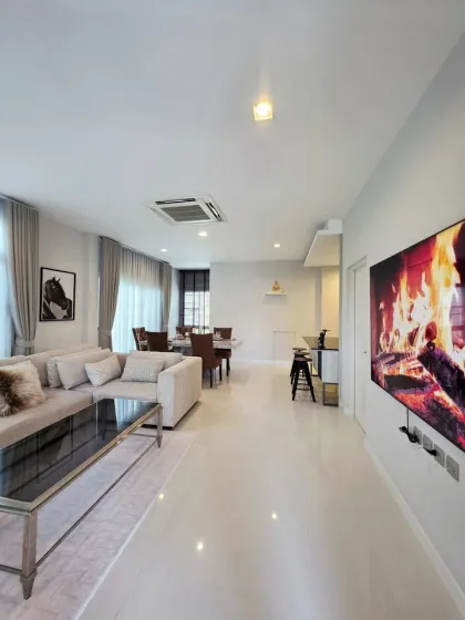 บ้านให้เช่า 4 ห้องนอน 5 ห้องน้ำ ที่สีวลี รัษฎา ภูเก็ต