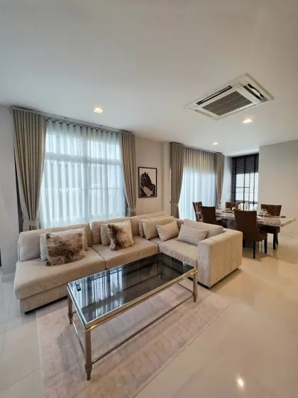 บ้านให้เช่า 4 ห้องนอน 5 ห้องน้ำ ที่สีวลี รัษฎา ภูเก็ต