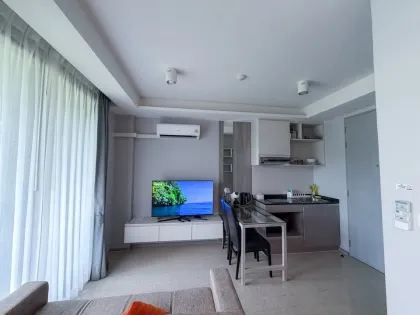 普吉岛第六大道苏林区1卧室公寓出租