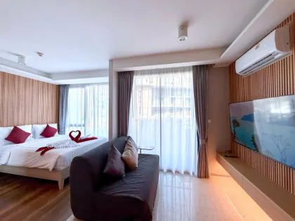 Renovierte 1-Zimmer Wohnung mit 1 Bad in 6th Avenue Surin