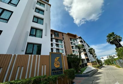 Renovierte 1-Zimmer Wohnung mit 1 Bad in 6th Avenue Surin