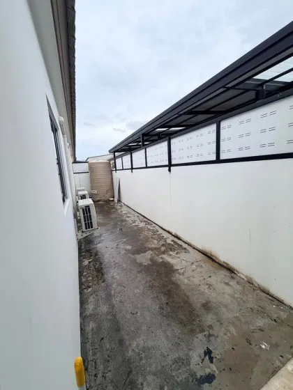 新建3卧2卫别墅出租，位于奈阳