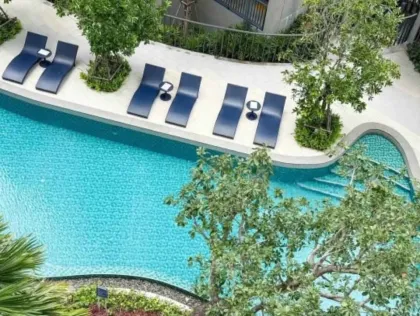 2-Zimmer-Wohnung mit Poolblick im D Condo Reef Phuket