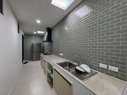 Таунхаус с 2 спальнями в аренду в Chao Fah Garden Home 5, Пхукет Таун