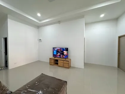 Таунхаус с 2 спальнями в аренду в Chao Fah Garden Home 5, Пхукет Таун