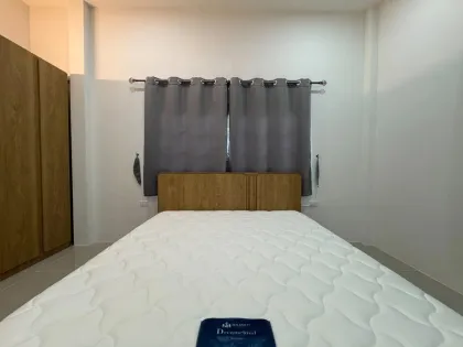Таунхаус с 2 спальнями в аренду в Chao Fah Garden Home 5, Пхукет Таун