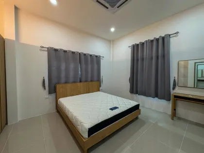 Таунхаус с 2 спальнями в аренду в Chao Fah Garden Home 5, Пхукет Таун