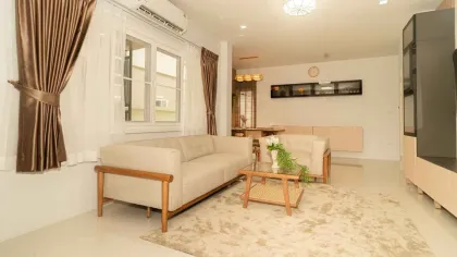 4 Beds 3 Baths Villa for Rent in Mana Kathu Lake, Phuket Town