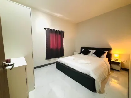 Casa en alquiler 2 habitaciones, 2 baños cerca de la playa Bangtao, Phuket