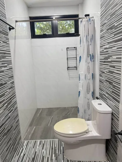 Thalang Private Pool Villa: 3 Bedrooms, 5 Bathrooms for Rent