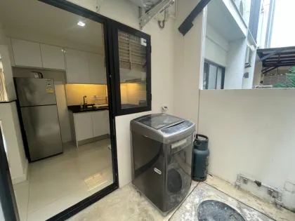 Villa Laguna Park 1 avec 3 Chambres et 4 Salles de Bain à Louer