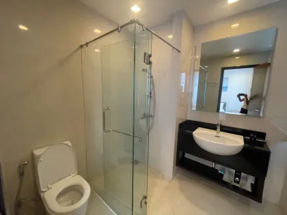 Villa Laguna Park 1 avec 3 Chambres et 4 Salles de Bain à Louer