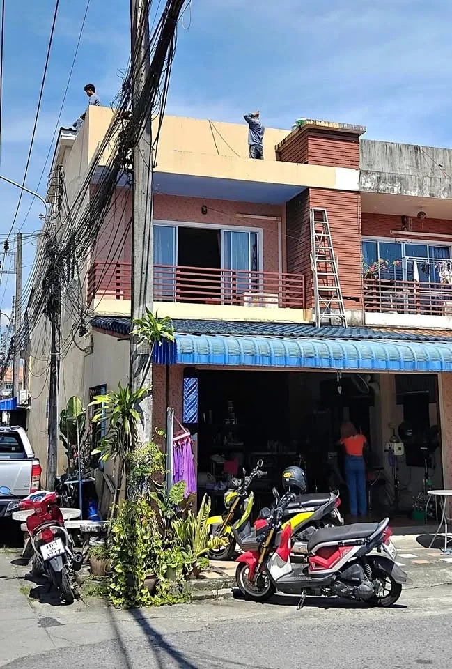 3-Bedroom, 3-Bathroom House for Rent Near Saphan Hin, Wichit Phuket
