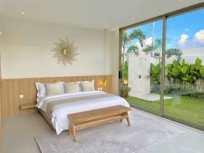 Poolvilla mit 4 Schlafzimmern und Privatpool zu vermieten