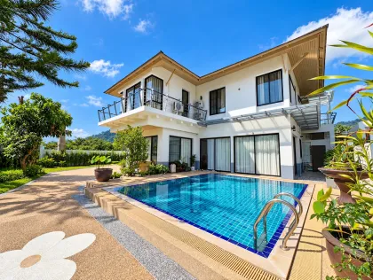 5 Bed 3 Bath Pool Villa for Rent in Kathu - 120,000 THB/Month