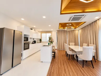 5 Bed 3 Bath Pool Villa for Rent in Kathu - 120,000 THB/Month