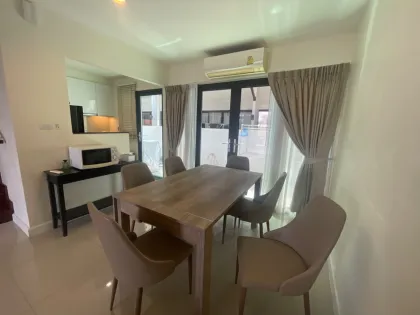 Laguna Park 1: 3-Bedroom, 4-Bathroom Villa for Rent