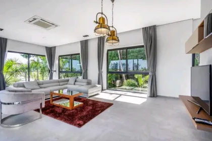 บ้านพักพูลวิลล่า 3 ห้องนอน ให้เช่าในฉลอง