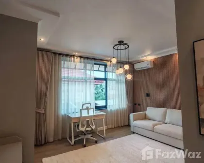 4-Bedroom Private Pool Villa in Anuphas Golf Ville, Kathu
