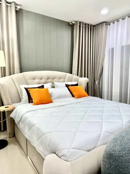 3-Bedroom Villa with Private Pool in Suriyapron Chalong