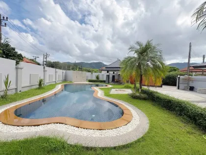 Villa de lujo con piscina de 4 dormitorios en alquiler en Manik, Phuket