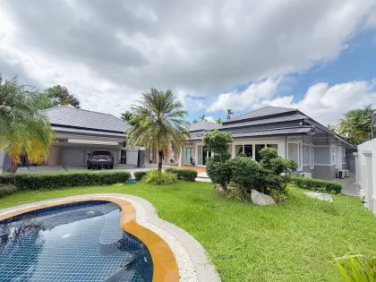 Villa de lujo con piscina de 4 dormitorios en alquiler en Manik, Phuket